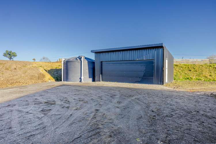 296 White Road Otane_22