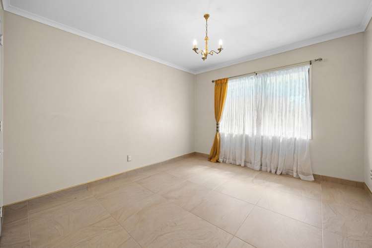 44 Gracechurch Drive Flat Bush_19