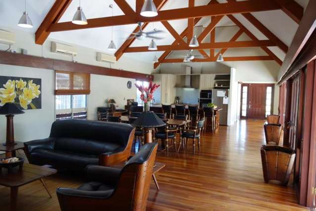 DON'T MISS THIS RARE OPPORTUNITY! -- immaculate and affordable Denarau Island villa in FIJI!