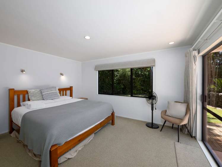 1 Garden Court Haruru_14