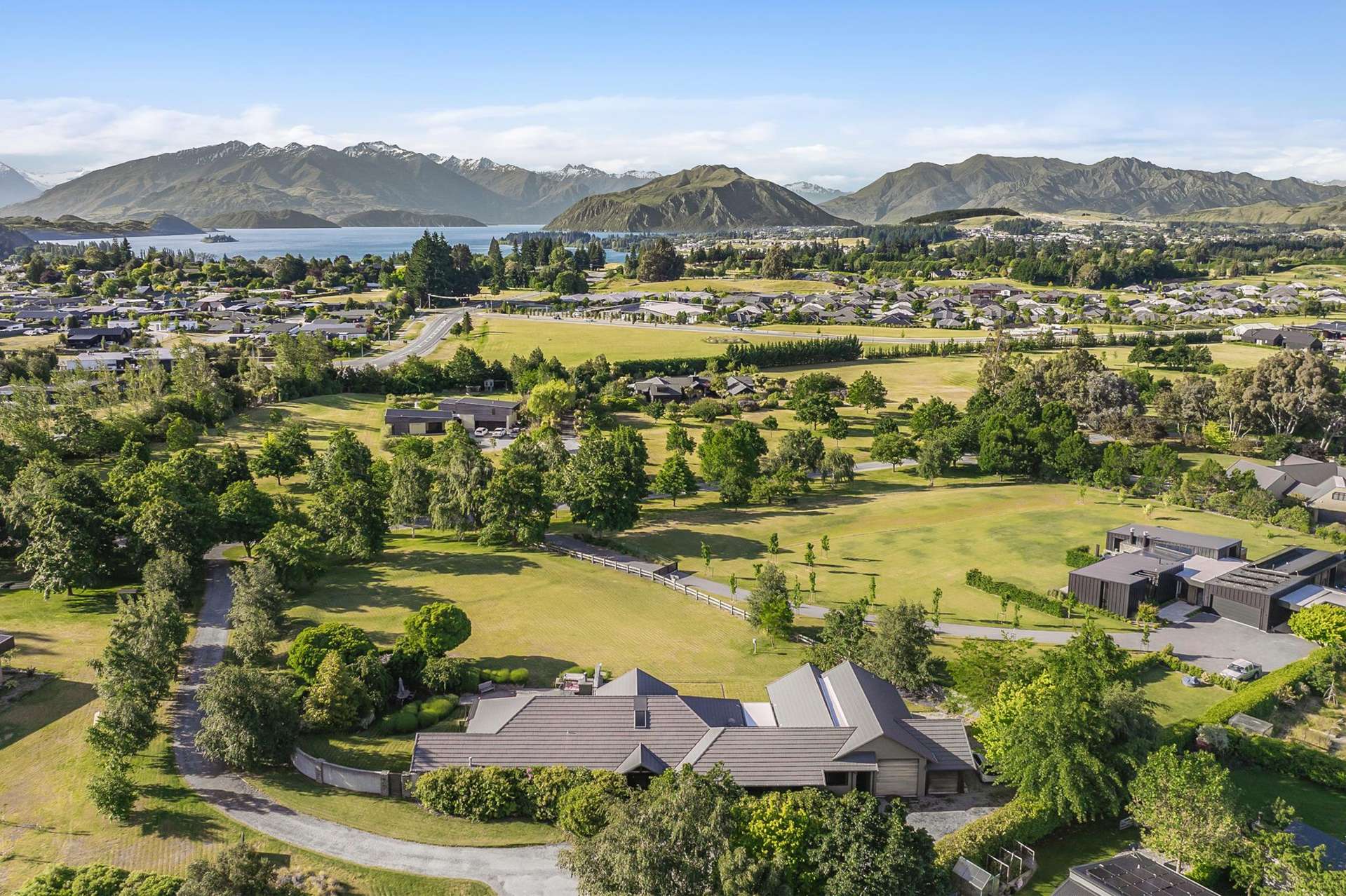 4 Heritage Park Lane Wanaka_0
