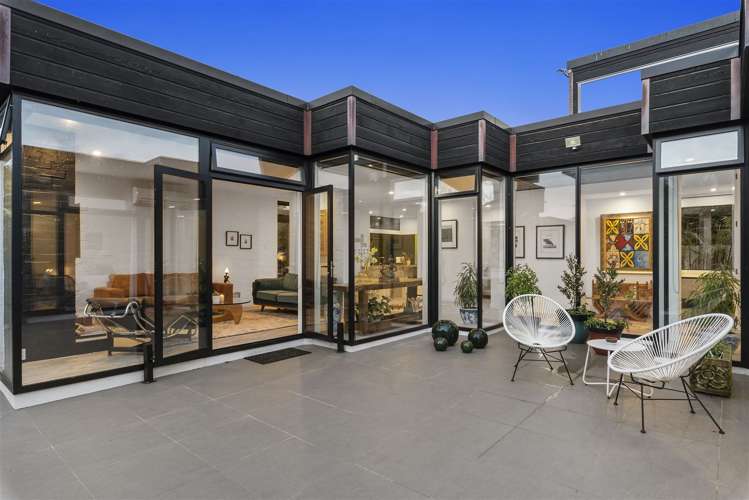 2/7 Northumberland Avenue Hauraki_19