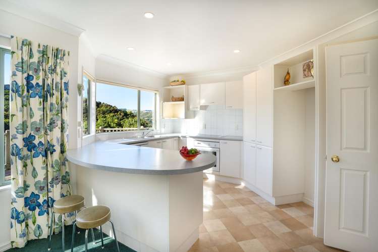 18 Amesbury Drive Churton Park_9