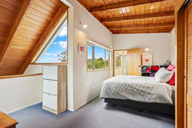 192 Carter Road Oratia_15