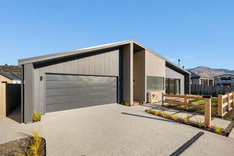 4 Moonstone Street Wanaka_20