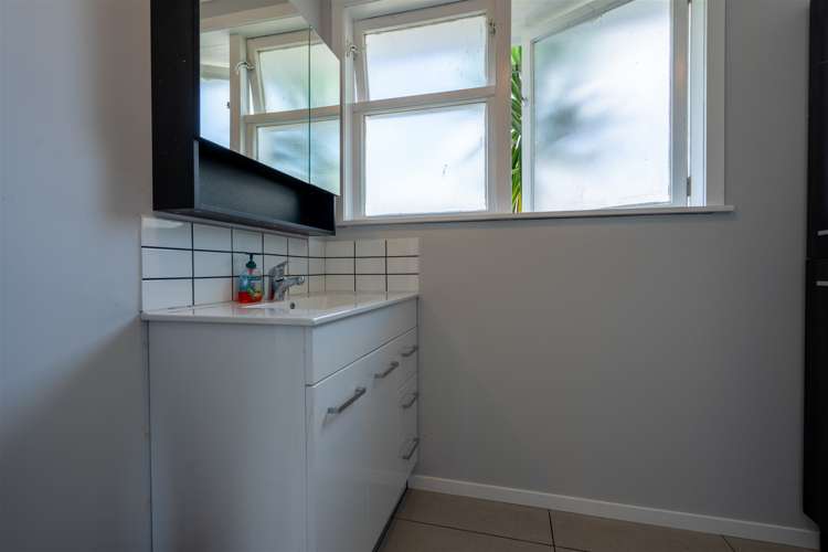 4 Whiteman Road Kawakawa_24