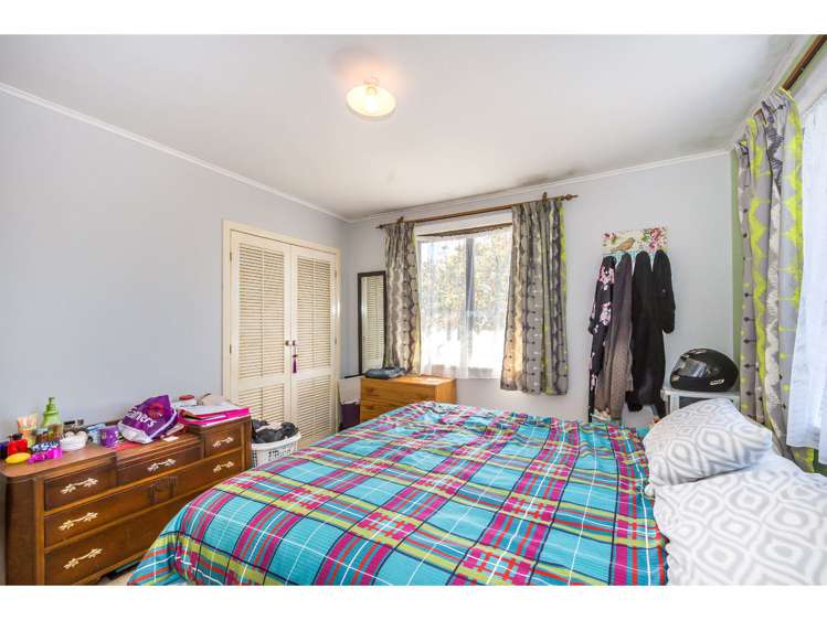 12 Chippendale Crescent Birkdale_11