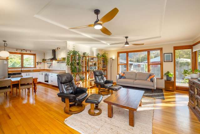 9 Card Crescent Featherston_4