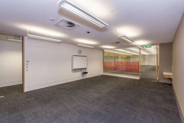 Unit C, 92 Russley Road Russley_4