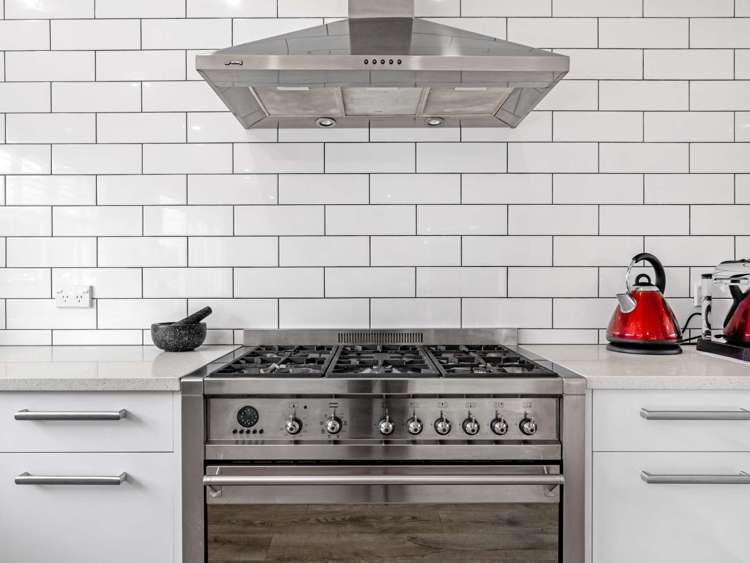 2/1 Woodside Road Massey_18