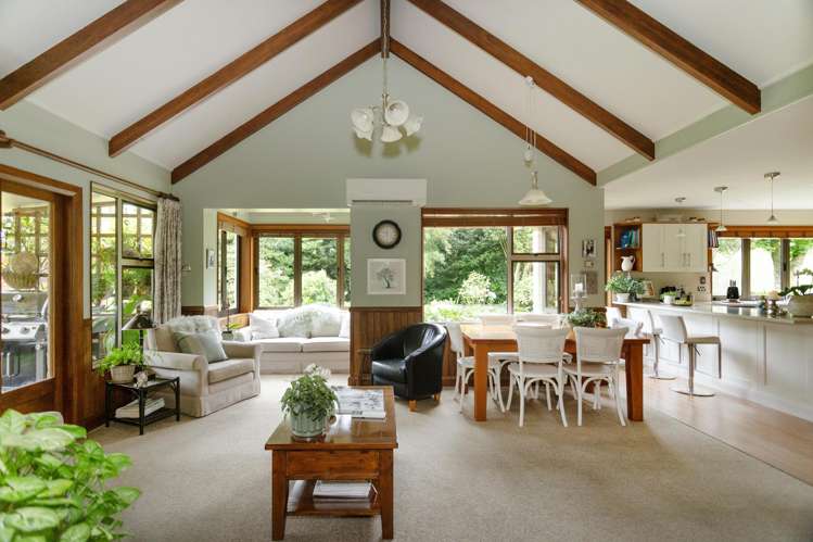 53 Horse Gully Road Papakaio_16