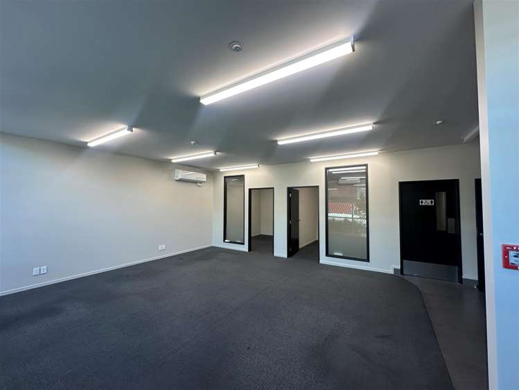 61J Hugo Johnston Drive Penrose_5