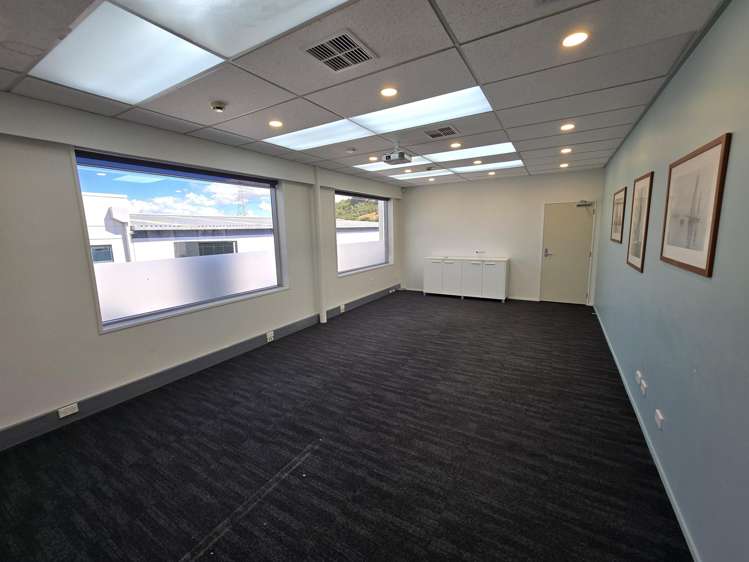 34 Vestey Drive Mt Wellington_5