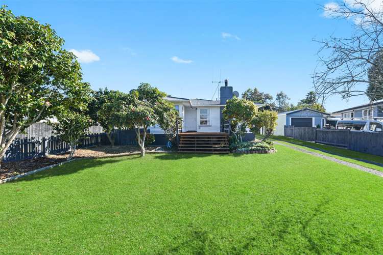 16 Manapouri Place Glenview_17