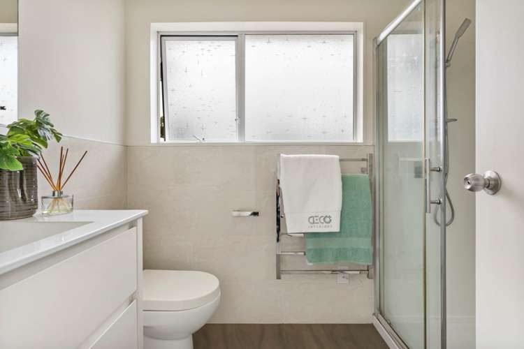 1/65 Girrahween Drive Totara Vale_7