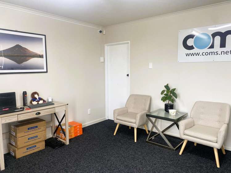 15 Niven Street Onekawa_2