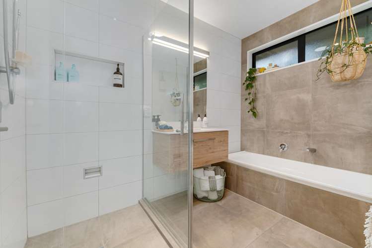 115 Second View Avenue Beachlands_22