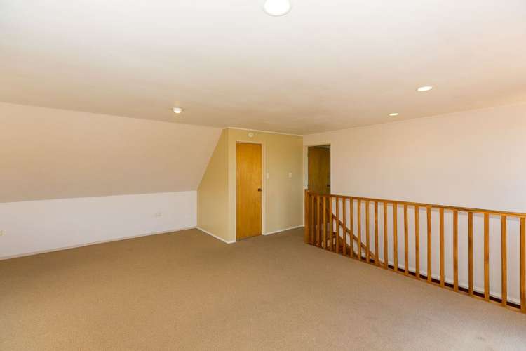 3 Lindaver Grove Merrilands_20