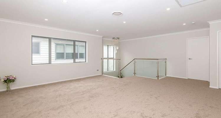 21 Eastfield Avenue Flat Bush_7
