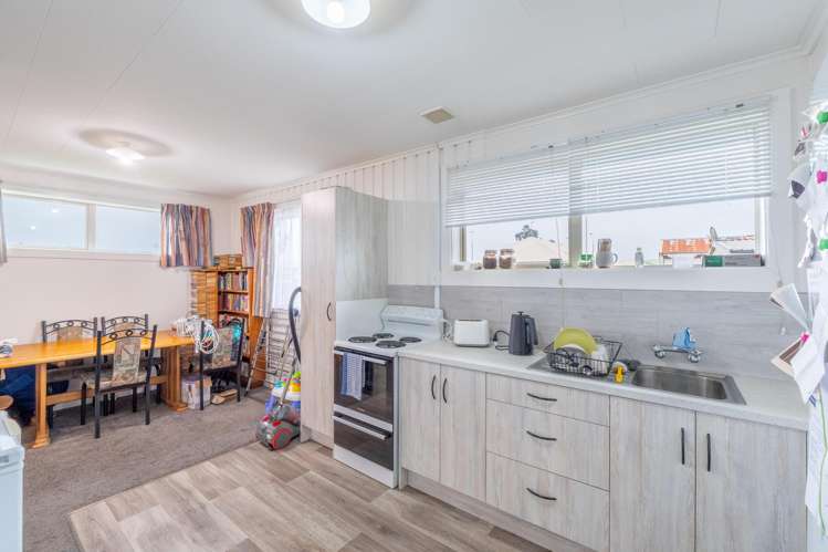 1-4 202 Tweed Street_5