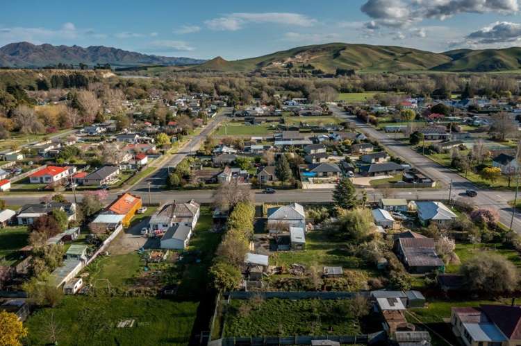 21 Clarence Street Waiau_21