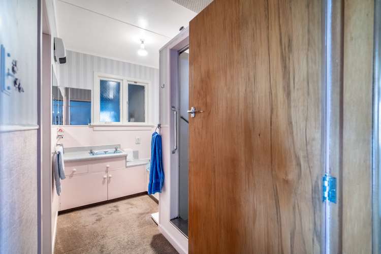 439 Yarrow Street Glengarry_19