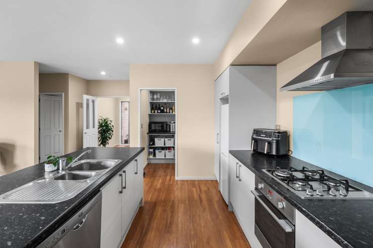 9 St Peters Close Woolston_2