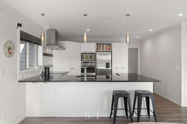 11 Matuhi Street Waikanae_10