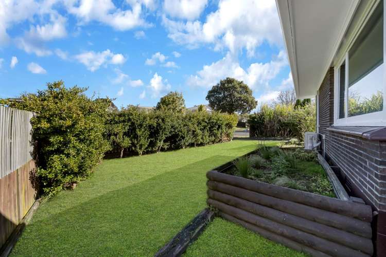 16 Harford Place Pakuranga Heights_31