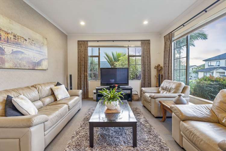 17 Maybole Drive Flat Bush_1