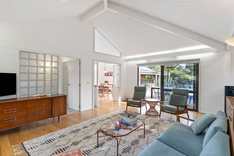121 Kowhai Road Mairangi Bay_12