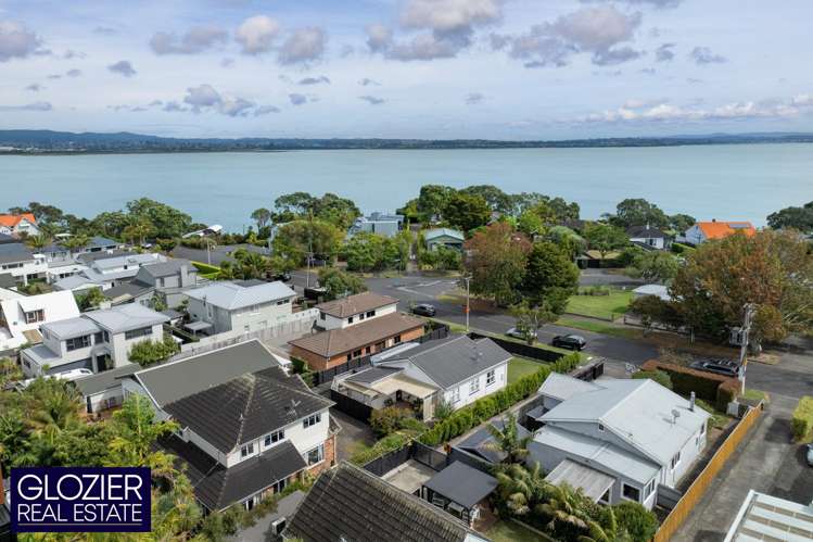 16 Raymond Street Point Chevalier_15