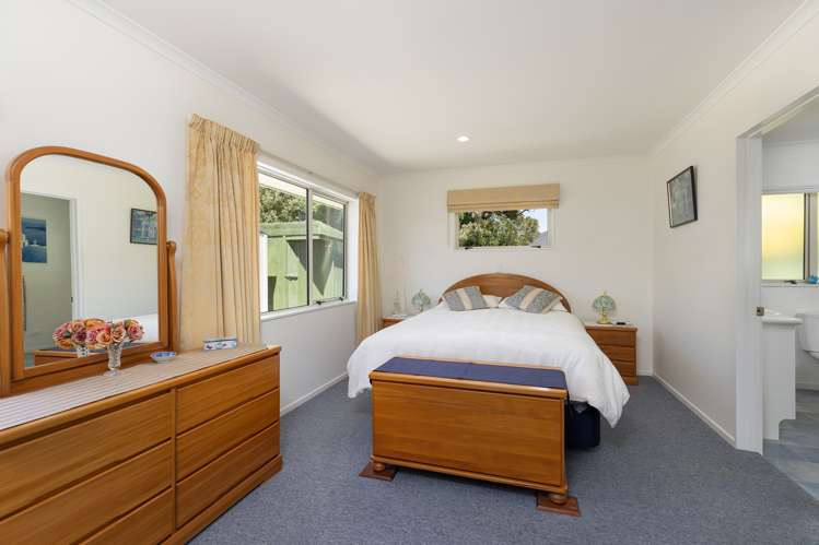 80 Covent Drive Stoke_6