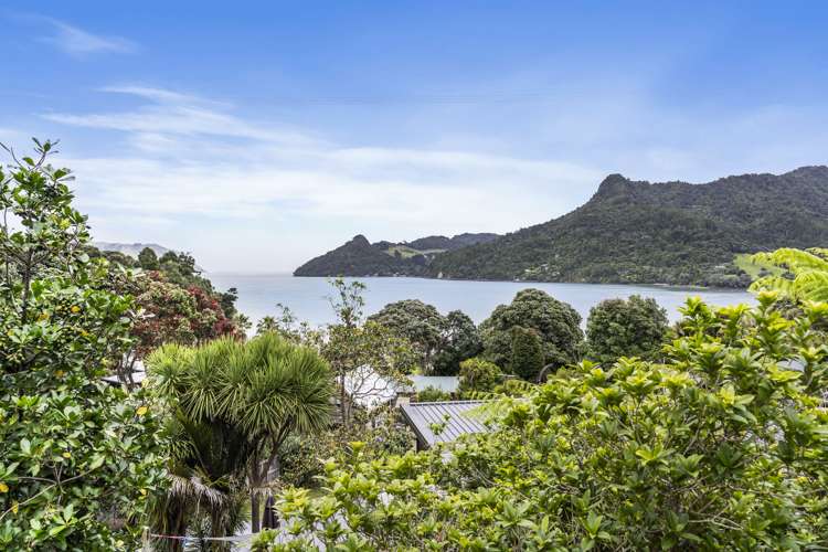 2e Foster Avenue Huia_8