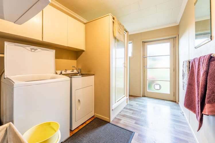 27 Roxburgh Street Glenwood_16