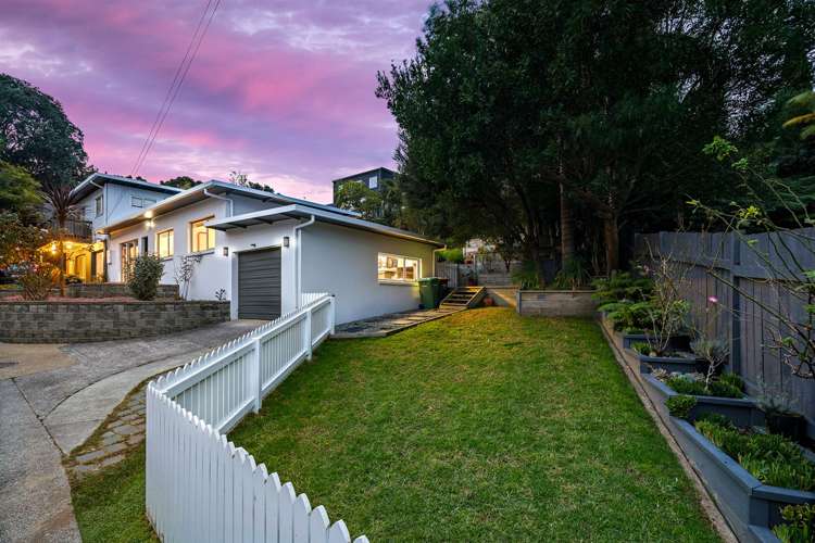 1/76a Heathcote Road Castor Bay_1