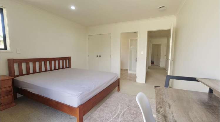 10 Parkside Drive Huntington_14