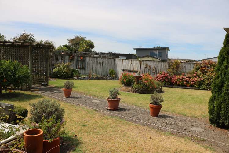 29 Seabury Avenue Foxton Beach_4