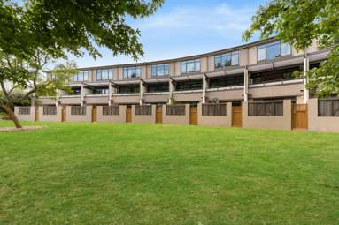 52B/130 Great South Road_4