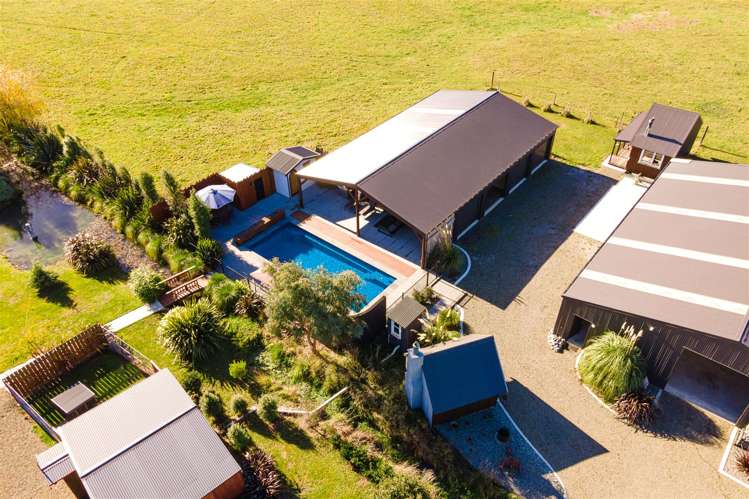 42 Mountvista Road Fernside_32