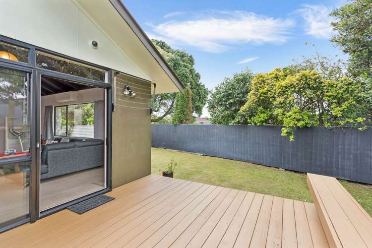 9/25a Beach Road Te Atatu Peninsula_15