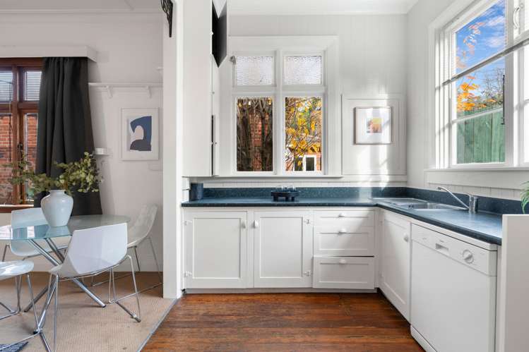 18 Burnett Street_5