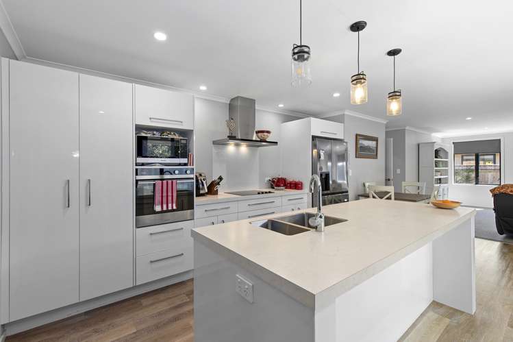 5 Angus Place Carterton_9