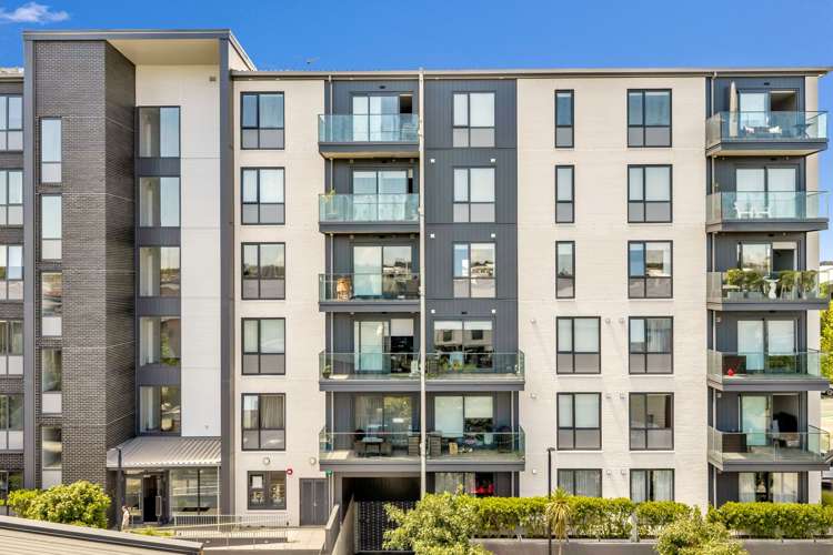 110/57 Mapou Road Hobsonville_12