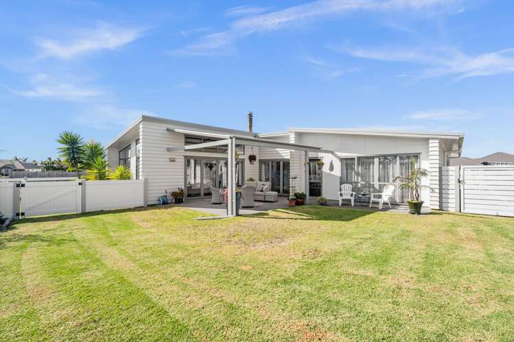 22 Sando Way One Tree Point_18