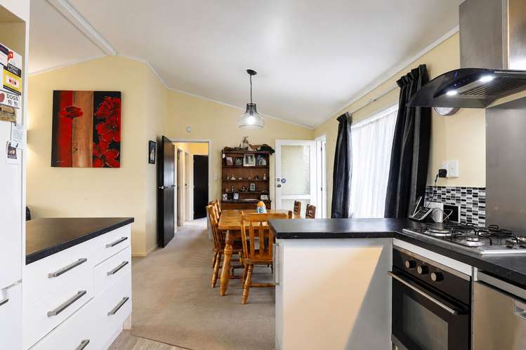 20A Whitworth Road Utuhina_9