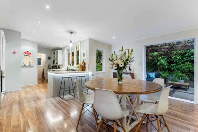 16 Walbrook Road Manly_1
