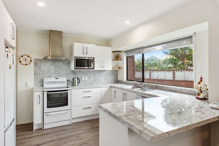 115 Hillcrest Road Raumati Beach_9