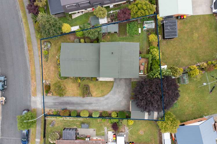 13 Bowen Street Te Anau_35