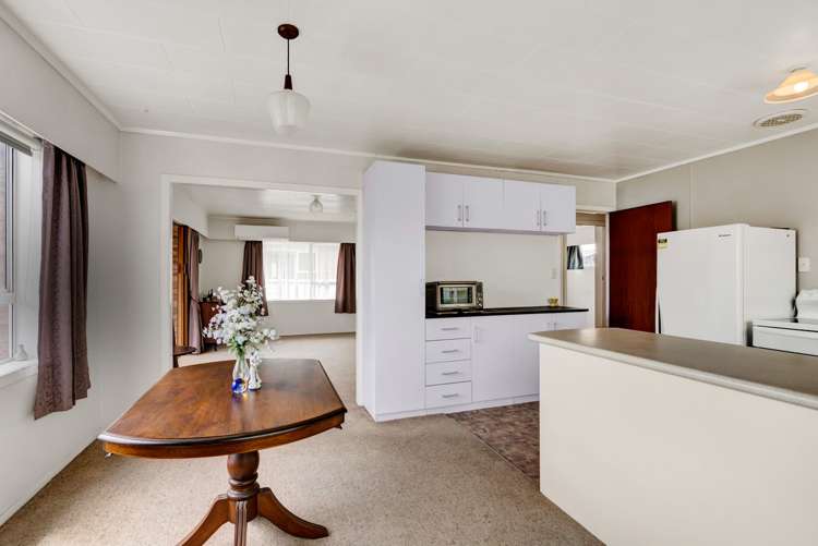 2/6 Webster Street Westown_7